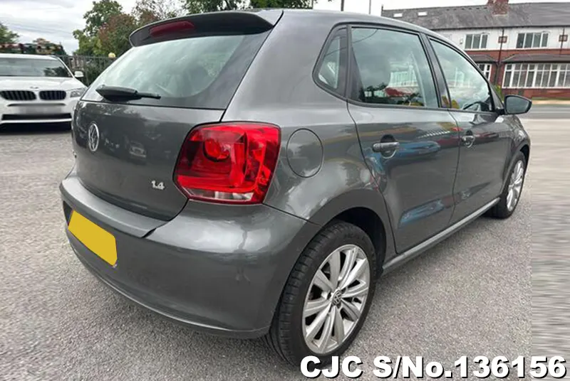 Volkswagen Polo in Gray for Sale Image 1