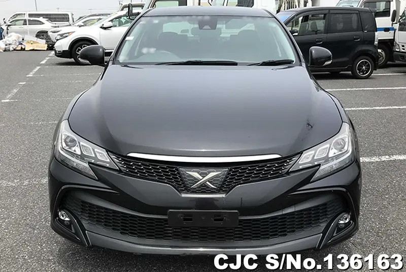 Toyota Mark X in Black for Sale Image 4