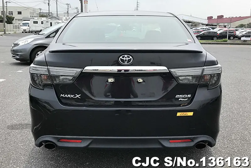 Toyota Mark X in Black for Sale Image 5
