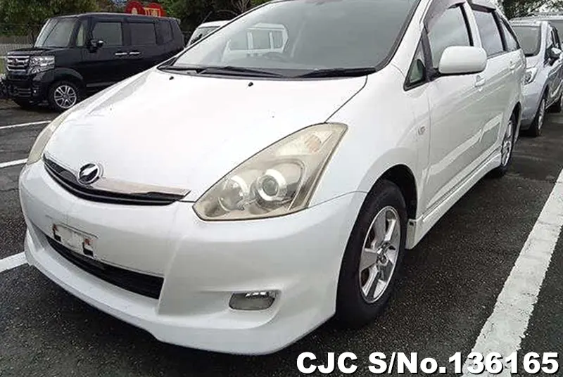 Toyota Wish in Pearl White for Sale Image 3