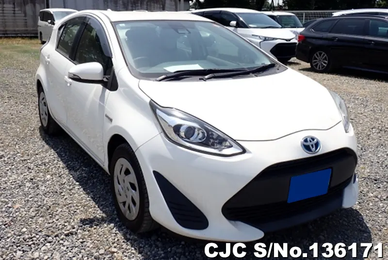 Toyota / Aqua 2019
