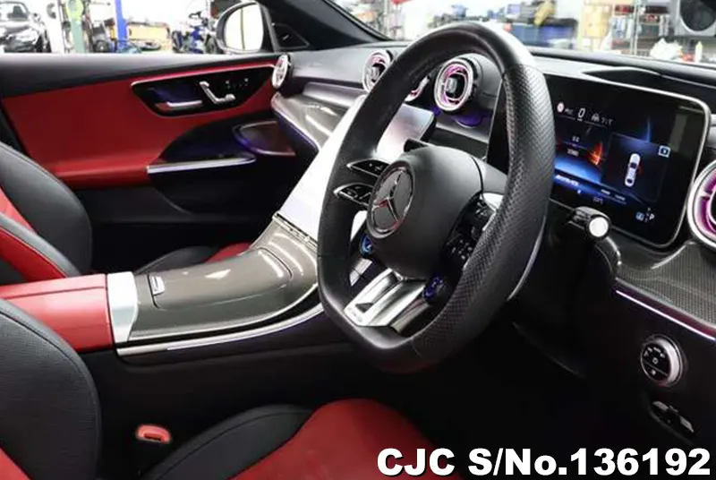 Mercedes Benz C Class in Silver for Sale Image 6