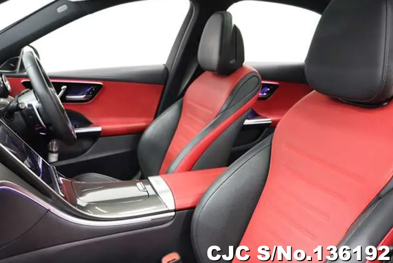 Mercedes Benz C Class in Silver for Sale Image 7