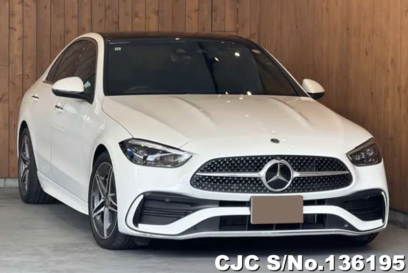 Mercedes Benz C Class in White for Sale Image 1