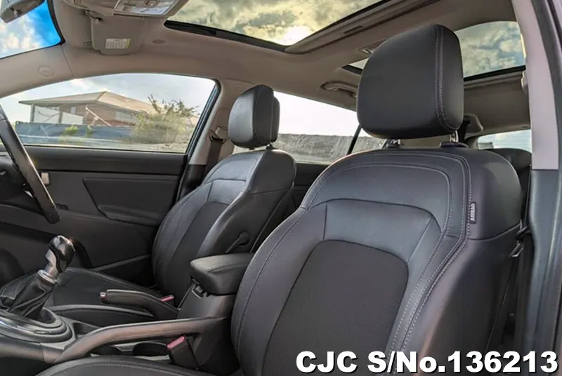 Kia Sportage in Black for Sale Image 10