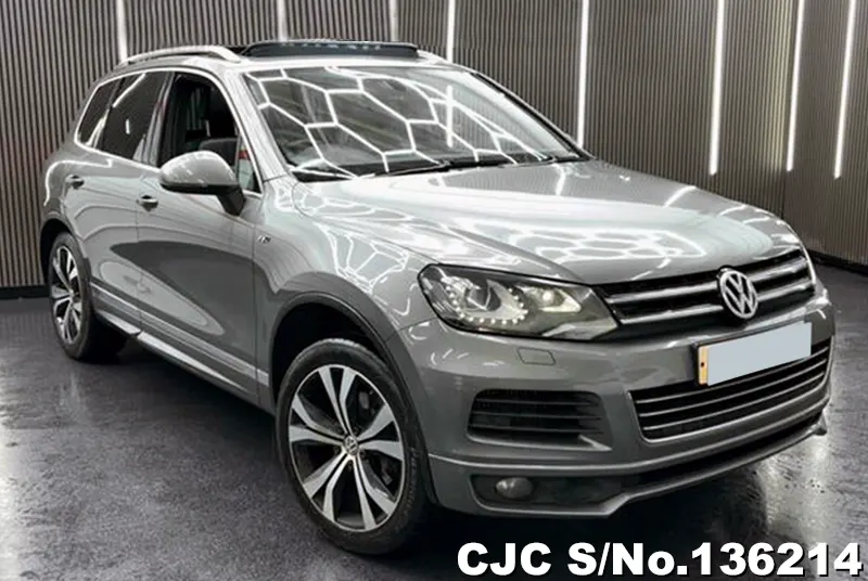 Volkswagen / Touareg 2014