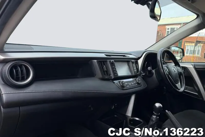 Toyota Rav4 in Beige for Sale Image 8