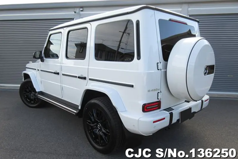 Mercedes Benz G Class in White for Sale Image 1