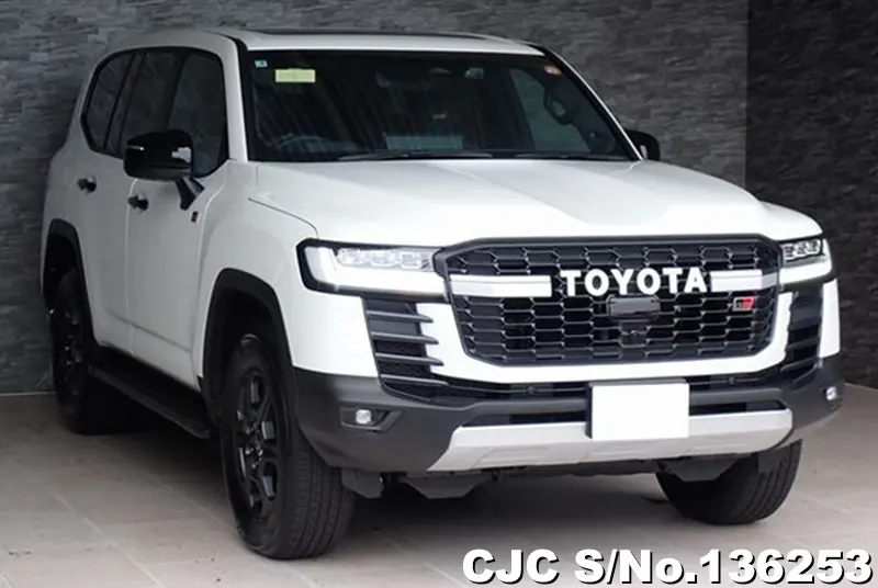 Toyota / Land Cruiser 2025
