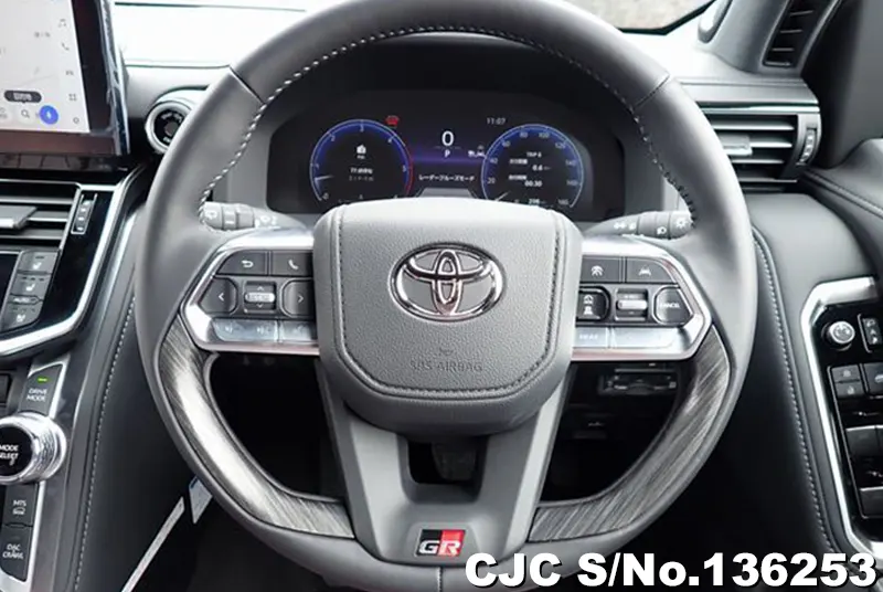 Toyota Land Cruiser in Pearl for Sale Image 14