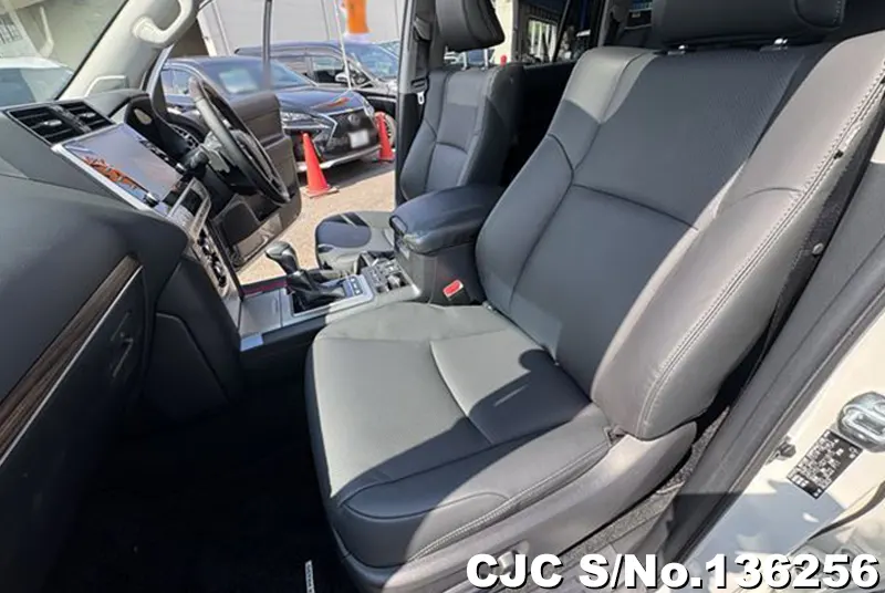 Toyota Land Cruiser Prado in Pearl for Sale Image 6