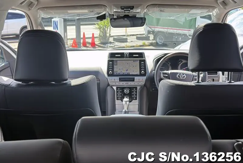 Toyota Land Cruiser Prado in Pearl for Sale Image 7