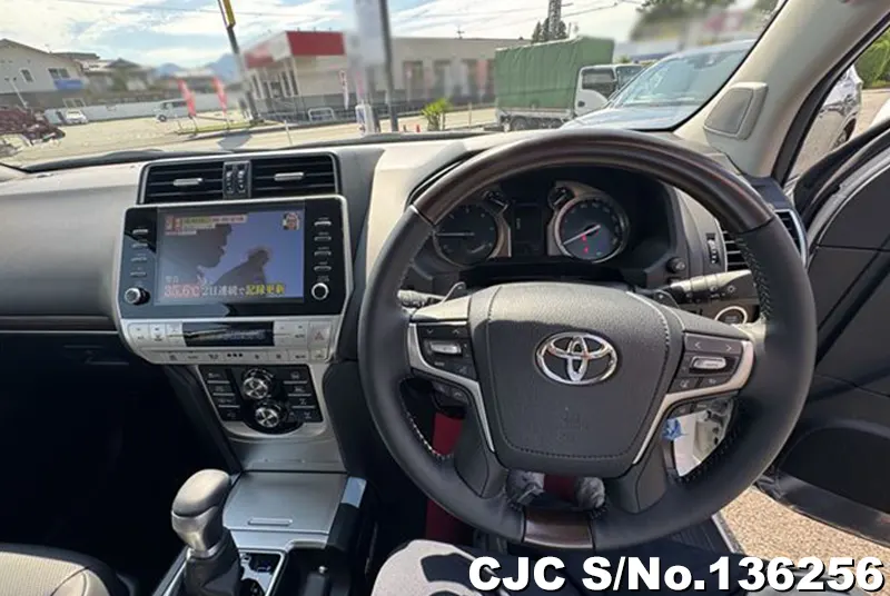 Toyota Land Cruiser Prado in Pearl for Sale Image 9