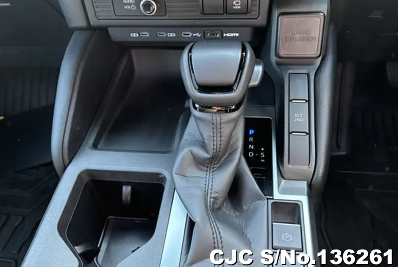 Toyota Land Cruiser 250 in Black for Sale Image 10