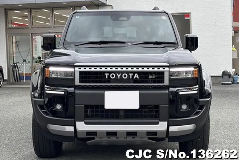 Toyota Land Cruiser 250 in Black for Sale Image 4