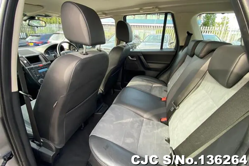 Land Rover Freelander in Gray for Sale Image 10