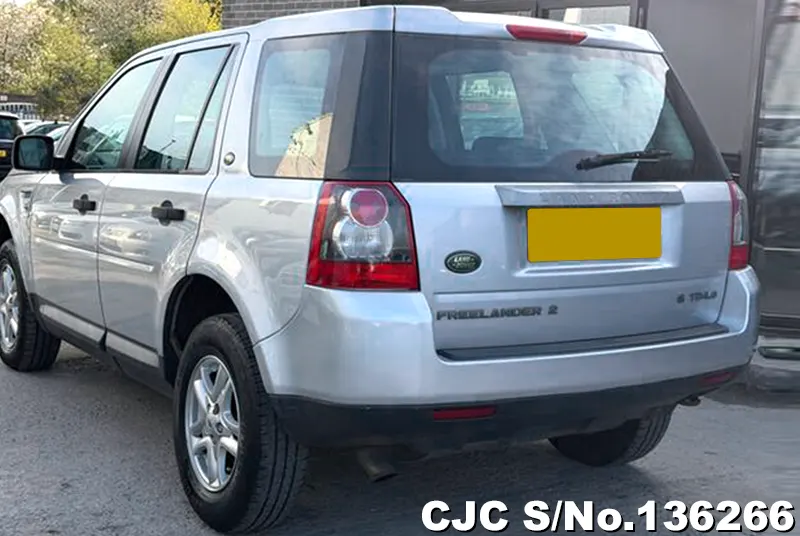 Land Rover Freelander in Silver for Sale Image 1