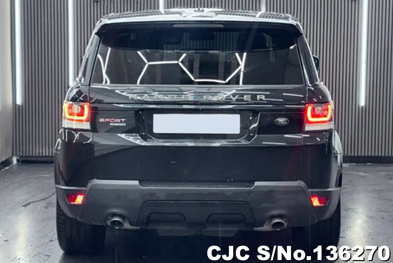 Land Rover Range Rover in Black for Sale Image 4