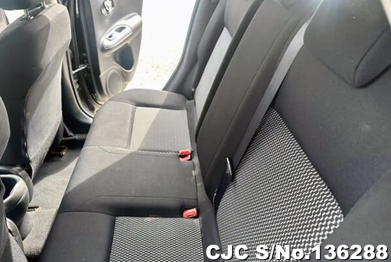 Nissan Juke in Black for Sale Image 10
