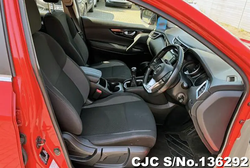 Nissan Qashqai in Red for Sale Image 11
