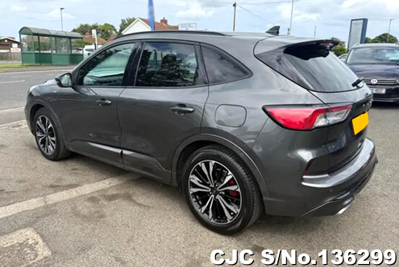Ford Kuga  in Gray for Sale Image 1
