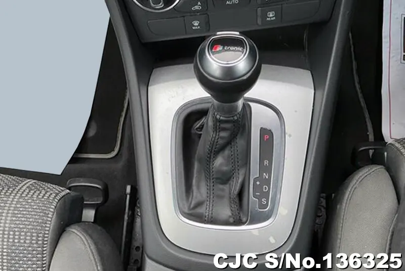 Audi Q3 in Gray for Sale Image 15