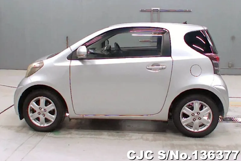 Toyota IQ in Silver for Sale Image 5