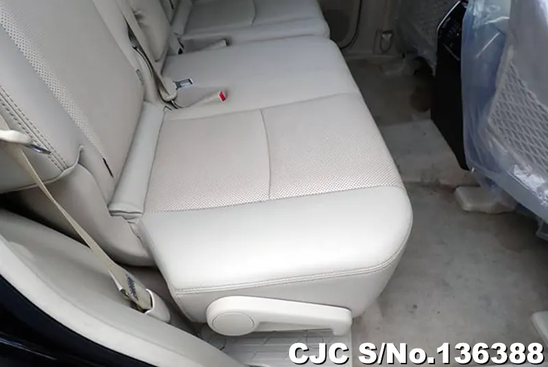 Toyota Land Cruiser Prado in Black for Sale Image 14
