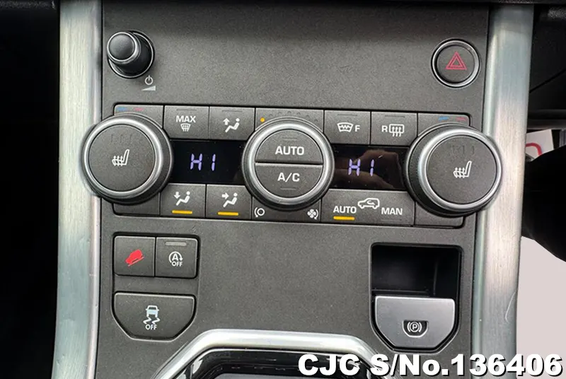 Land Rover Range Rover in Black for Sale Image 15