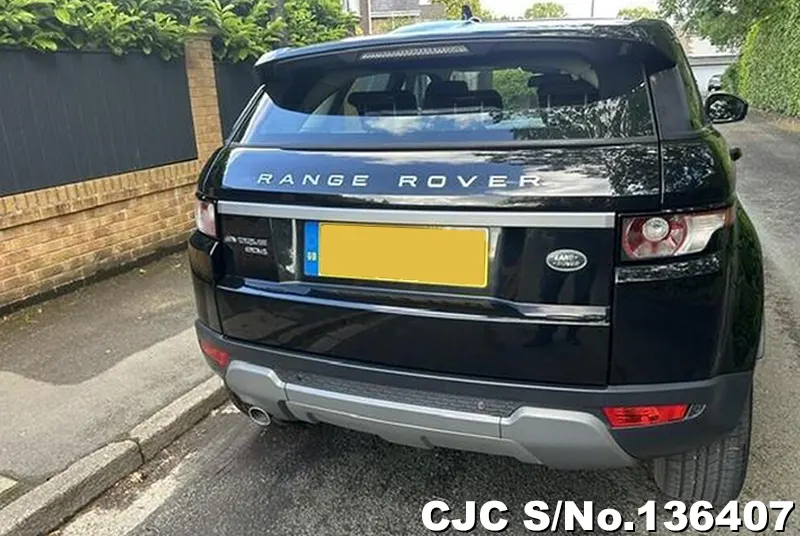 Land Rover Range Rover in Black for Sale Image 4
