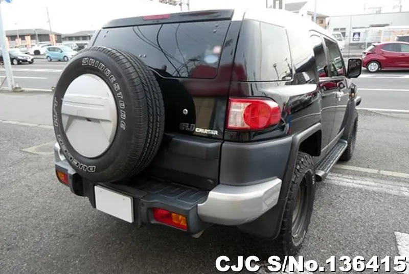 Toyota FJ Cruiser in Black for Sale Image 1