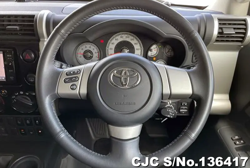 Toyota FJ Cruiser in Black for Sale Image 8