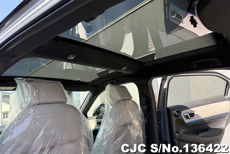 Honda Vezel in Gray for Sale Image 10