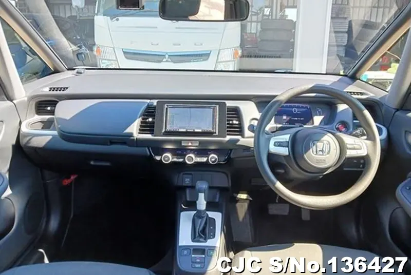 Honda Fit in Silver for Sale Image 5