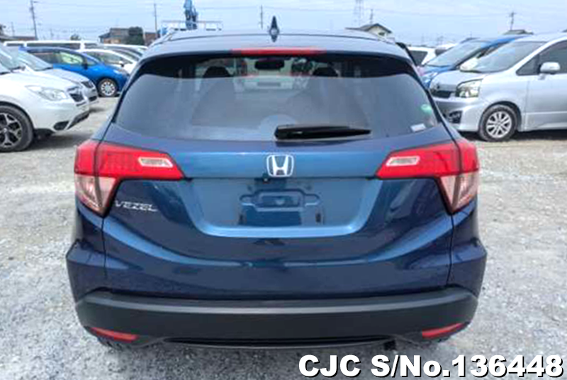 Honda Vezel in Blue for Sale Image 5