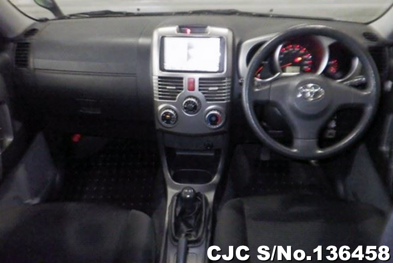 Toyota Rush in Gray for Sale Image 5