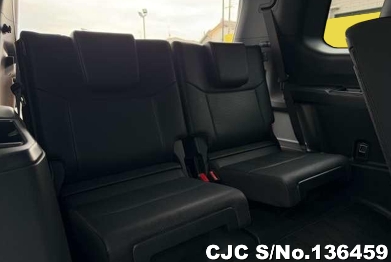 Toyota Land Cruiser 250 in Pearl for Sale Image 15
