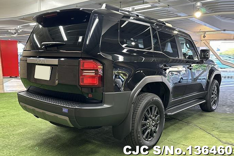 Toyota Land Cruiser 250 in Black for Sale Image 2