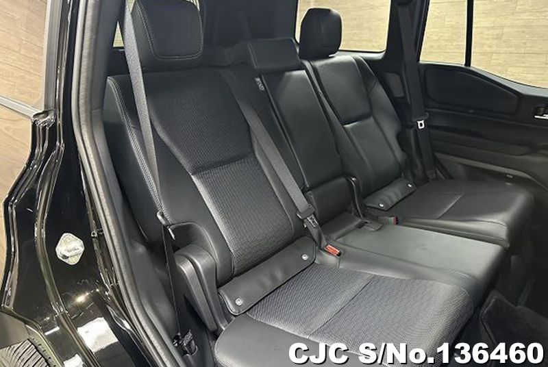 Toyota Land Cruiser 250 in Black for Sale Image 13