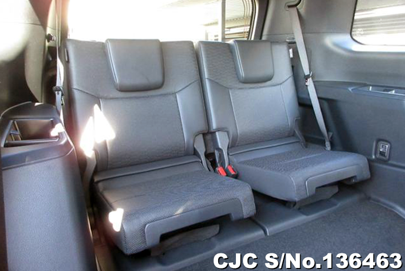 Toyota Land Cruiser 250 in Pearl for Sale Image 15