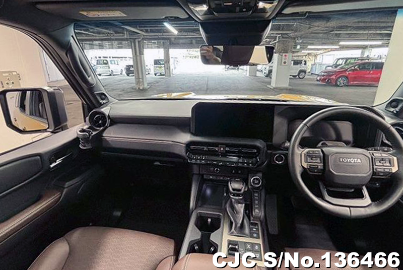 Toyota Land Cruiser 250 in Sand for Sale Image 10