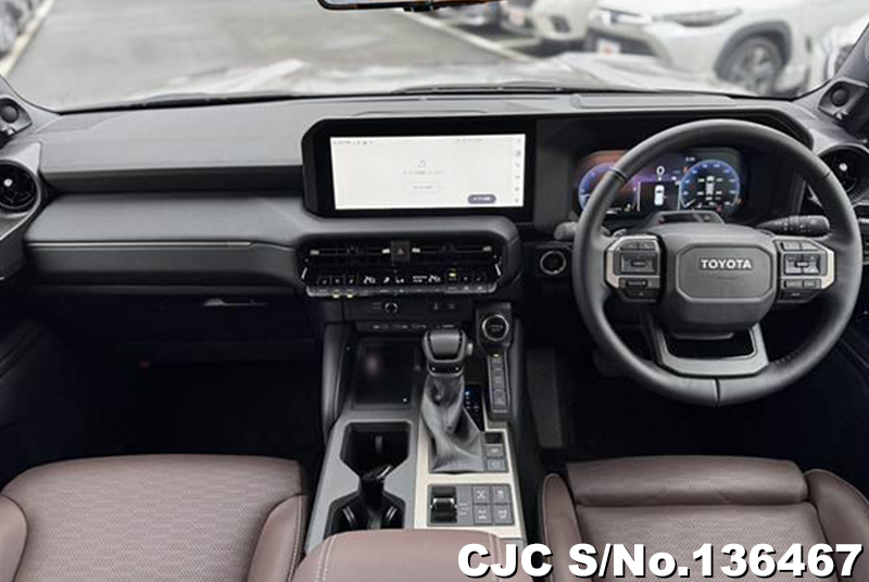 Toyota Land Cruiser 250 in Gray for Sale Image 10