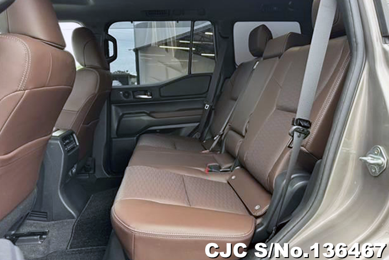 Toyota Land Cruiser 250 in Gray for Sale Image 14