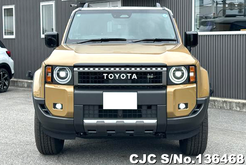 Toyota Land Cruiser 250 in Sand for Sale Image 3