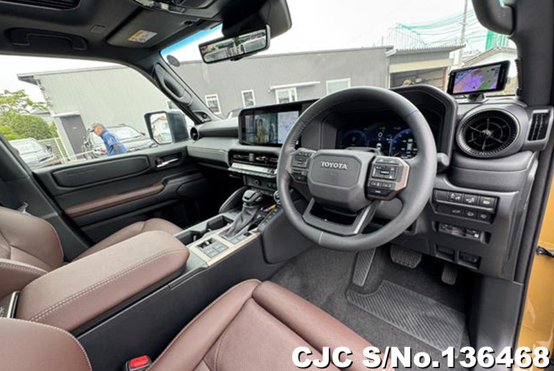 Toyota Land Cruiser 250 in Sand for Sale Image 10