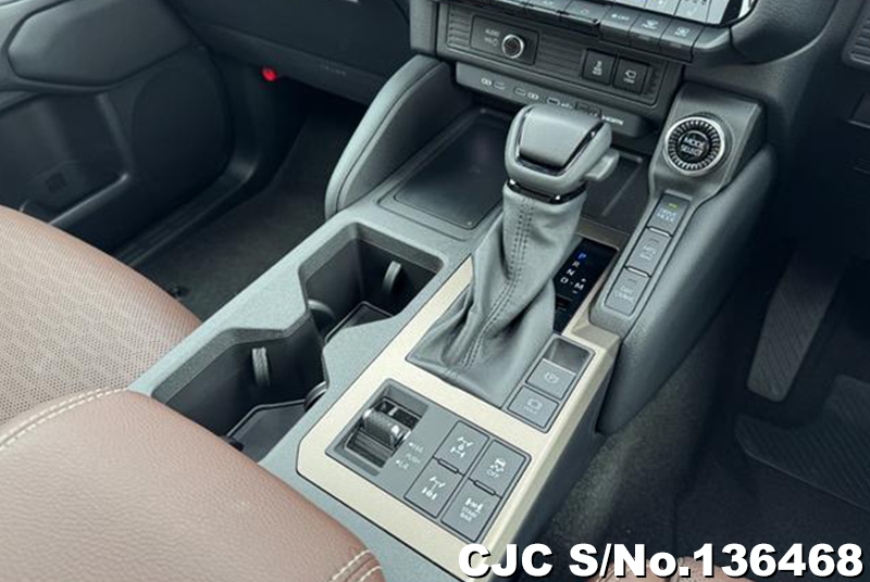 Toyota Land Cruiser 250 in Sand for Sale Image 19