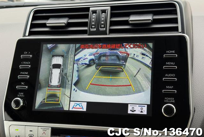 Toyota Land Cruiser Prado in Pearl for Sale Image 17