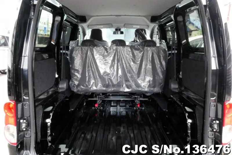 Nissan NV200 in Black for Sale Image 4