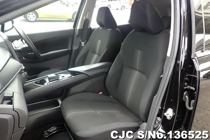 Nissan Note in Black for Sale Image 11