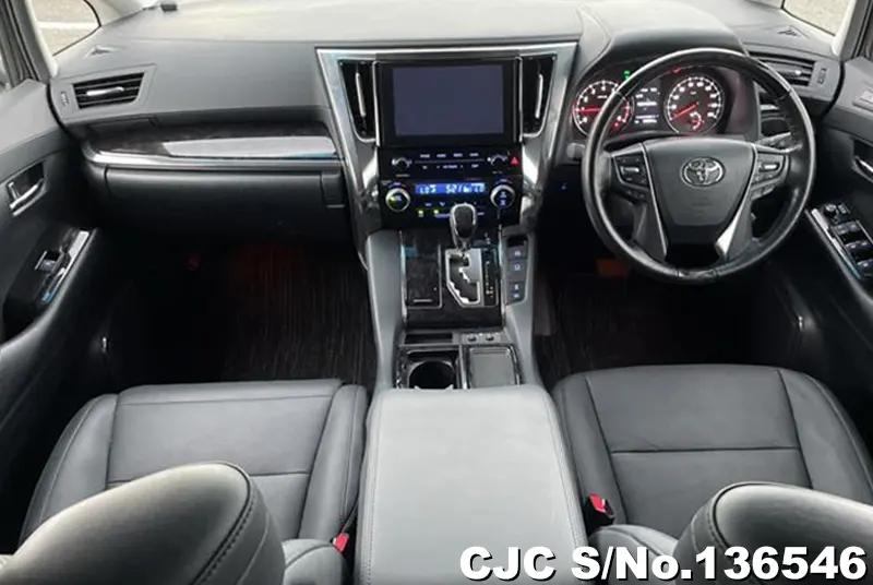 Toyota Alphard in Black for Sale Image 6